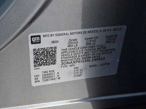 Used 2025 Chevrolet Equinox LT w/ Convenience Package II image 29