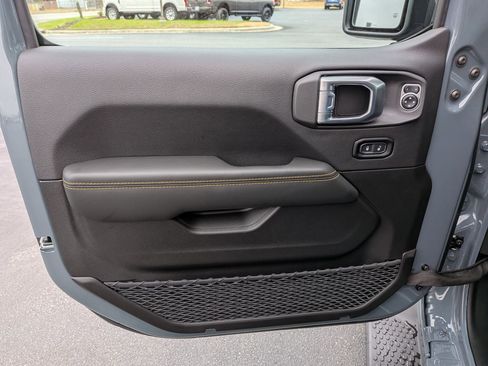 New 2026 Jeep Wrangler Sahara image 10