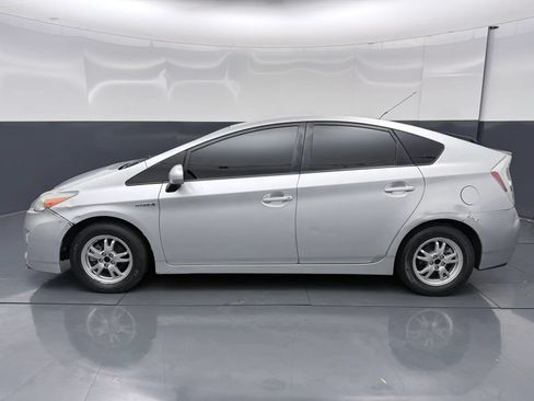 Used 2011 Toyota Prius Two FWD image 4