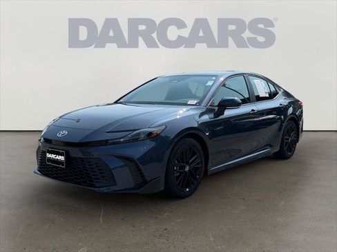 Used 2026 Toyota Camry SE w/ Multimedia Upgrade Package FWD image 3