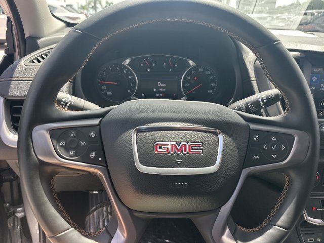 Used 2023 GMC Terrain AT4 w/ Tech Package AWD/4WD image 13