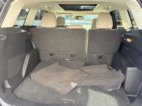 Used 2019 Ford Escape Titanium image 14