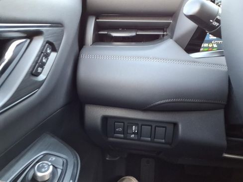 New 2026 Subaru Outback Touring XT image 9