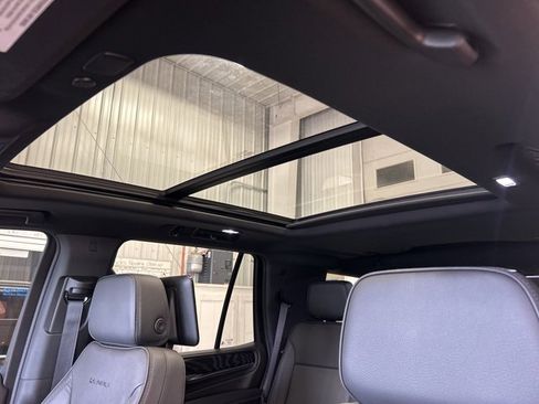 Used 2024 GMC Yukon Denali image 36