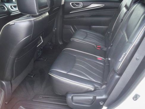 Used 2019 INFINITI QX60 Luxe w/ Essential Package image 5