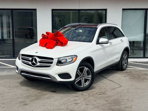Used 2018 Mercedes-Benz GLC 300 image 1