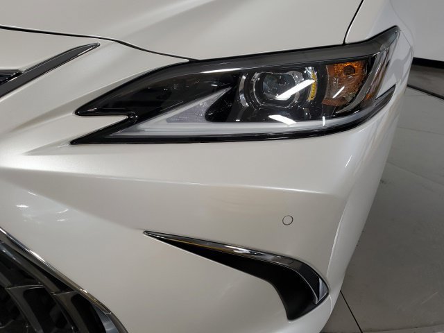 Certified 2023 Lexus ES 350 w/ Premium Package FWD image 29