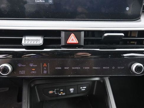 Used 2025 Kia K5 LXS FWD image 22