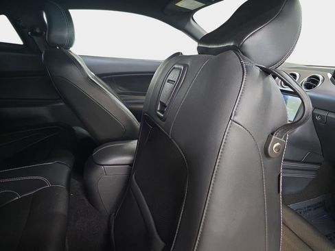 Used 2019 Ford Mustang GT Premium w/ Equipment Group 401A image 16