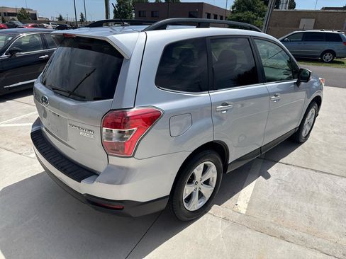 Used 2014 Subaru Forester 2.5i Limited w/ Popular Package #1 AWD/4WD image 10