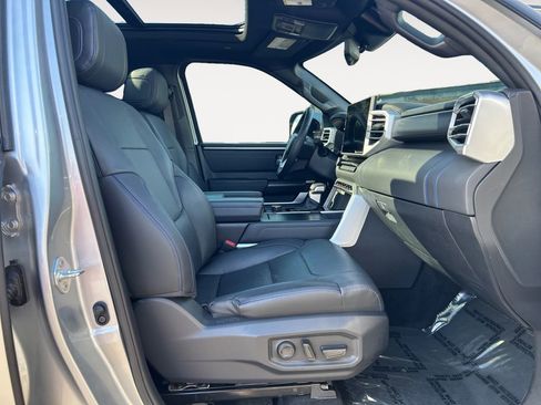 Used 2024 Toyota Tundra Platinum AWD/4WD image 24