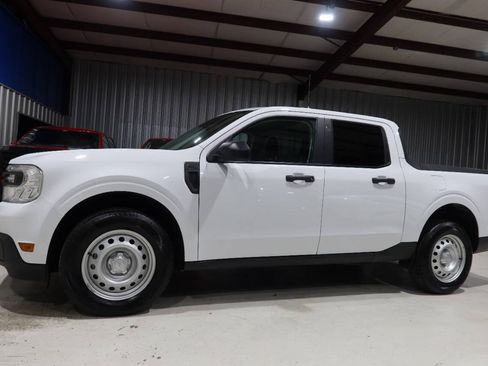 Used 2022 Ford Maverick XL FWD image 1