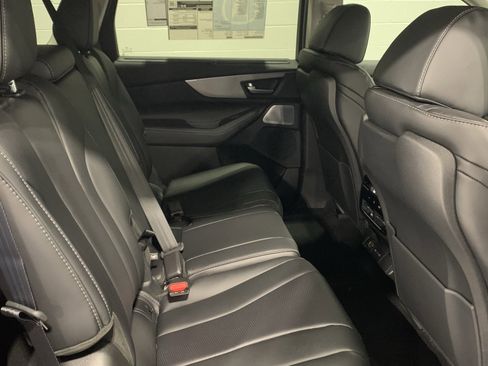 Used 2026 Acura MDX FWD w/ Technology Package image 13