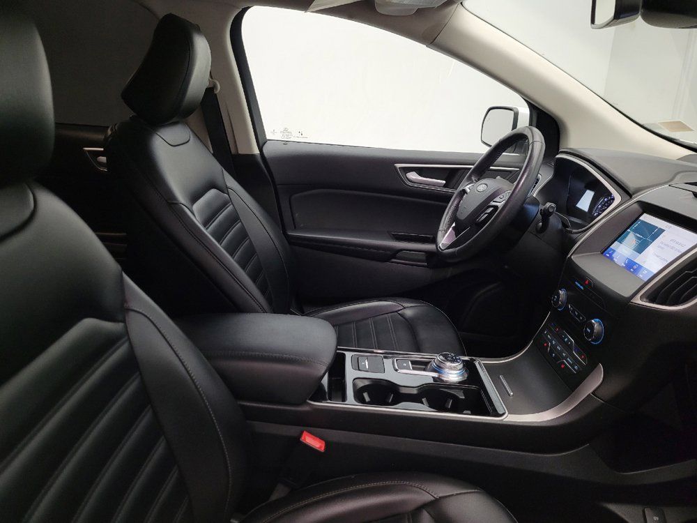 Used 2020 Ford Edge SEL w/ Convenience Package FWD image 21