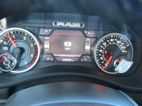 Used 2022 RAM 2500 Laramie image 19