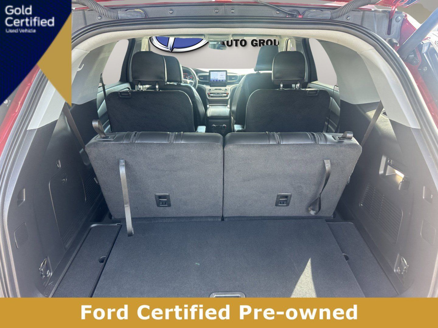 Certified 2023 Ford Explorer XLT w/ Equipment Group 202A AWD/4WD image 7