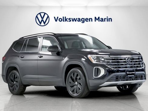 New 2026 Volkswagen Atlas SE image 7