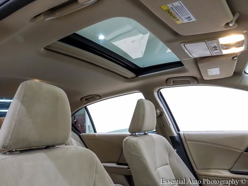 Used 2014 Honda Accord EX image 34