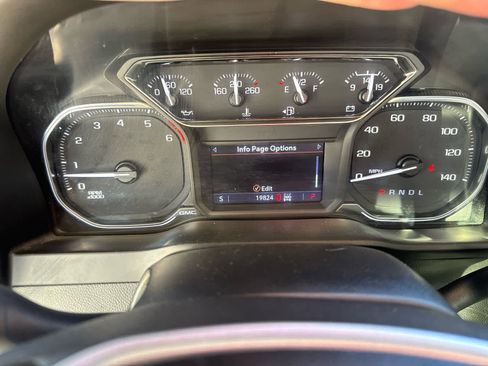 Used 2021 GMC Sierra 2500 SLE w/ SLE Convenience Package image 23