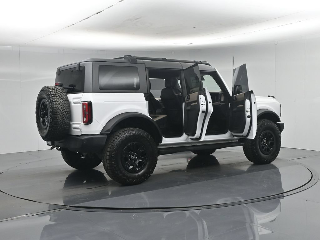 Used 2022 Ford Bronco Wildtrak AWD/4WD image 6