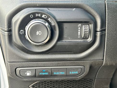 Used 2024 Jeep Wrangler Unlimited Rubicon 4xe AWD/4WD image 26