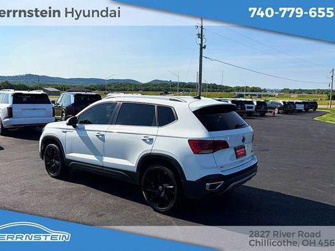 Used 2024 Volkswagen Taos SEL AWD/4WD image 5