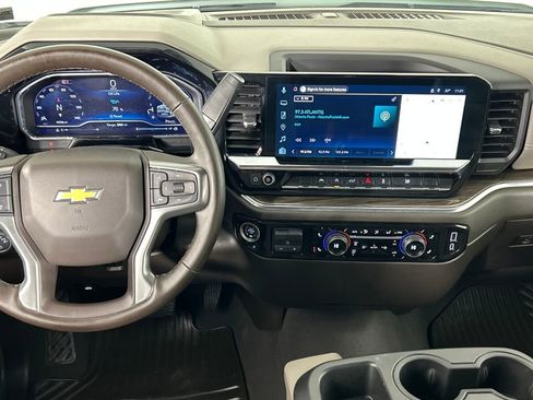 Used 2025 Chevrolet Silverado 1500 LT image 21