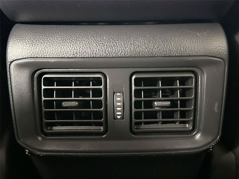 Certified 2024 Toyota RAV4 Limited w/ Advanced Technology Package AWD/4WD image 38