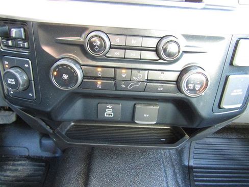 Used 2023 Ford F250 XL w/ Snow Plow Prep Package image 23