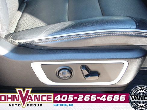 Used 2019 RAM 1500 Laramie image 20