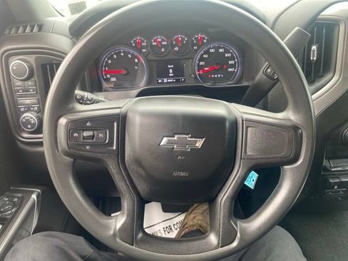 Used 2021 Chevrolet Silverado 1500 Custom Trail Boss w/ Midnight Edition AWD/4WD image 6