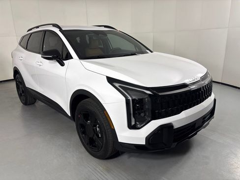 New 2026 Kia Sportage X-Line AWD/4WD image 2