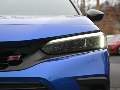 Used 2023 Honda Civic Si image 9