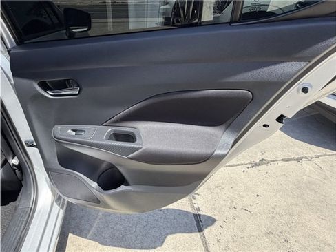 Used 2021 Nissan Versa SV FWD image 26