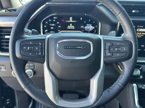 Used 2024 GMC Sierra 1500 Denali w/ Technology Package image 25