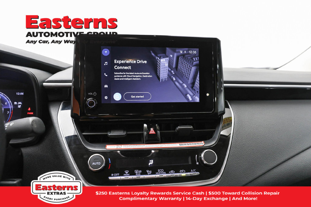 Used 2026 Toyota Corolla LE FWD image 12