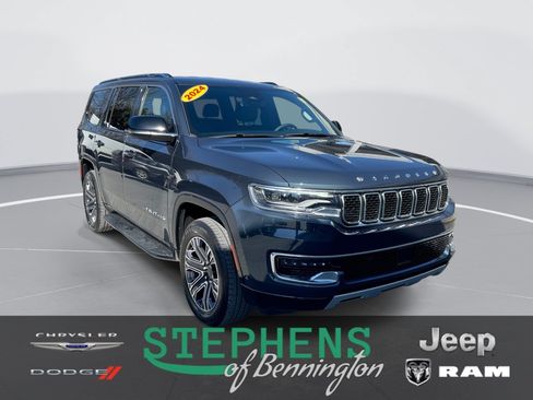 Used 2024 Jeep Wagoneer Series II w/ Flexible Seating Group AWD/4WD image 1