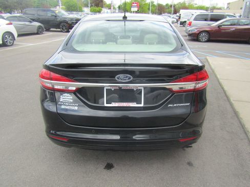 Used 2017 Ford Fusion Energi Platinum FWD image 6