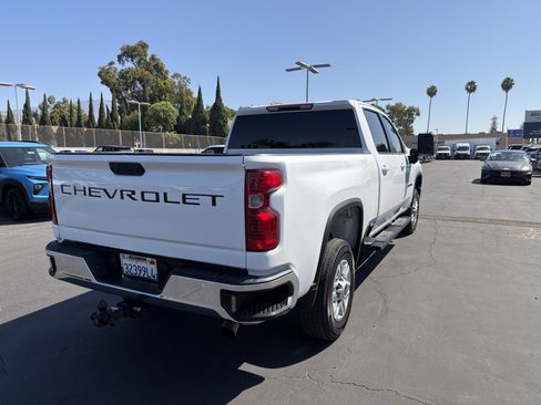 Used 2022 Chevrolet Silverado 2500 LT w/ LPO, Dark Essentials Package RWD image 8