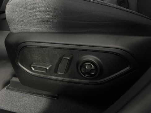 Certified 2025 Jeep Grand Cherokee L Laredo w/ Luxury Tech Group I image 22