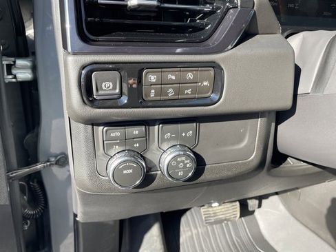 New 2026 GMC Yukon AT4 w/ AT4 Premium Package image 22