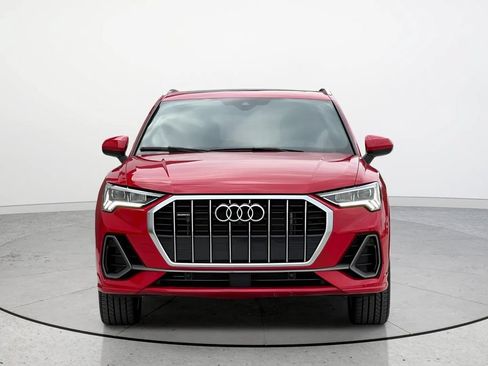 Used 2022 Audi Q3 2.0T Premium Plus w/ Premium Plus Package AWD/4WD image 4