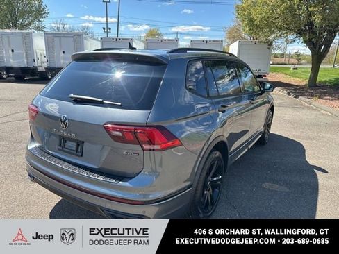 Used 2023 Volkswagen Tiguan SE R-Line AWD/4WD image 3