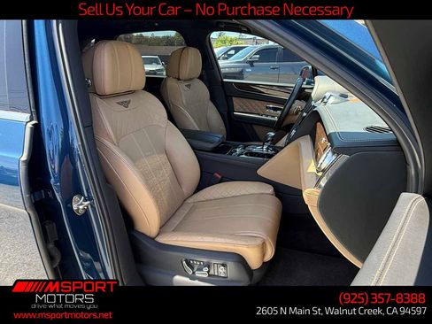 Used 2019 Bentley Bentayga AWD/4WD image 9
