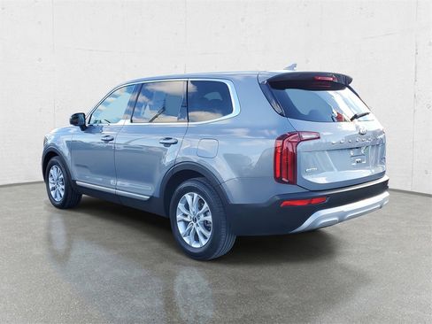 Used 2020 Kia Telluride LX image 5