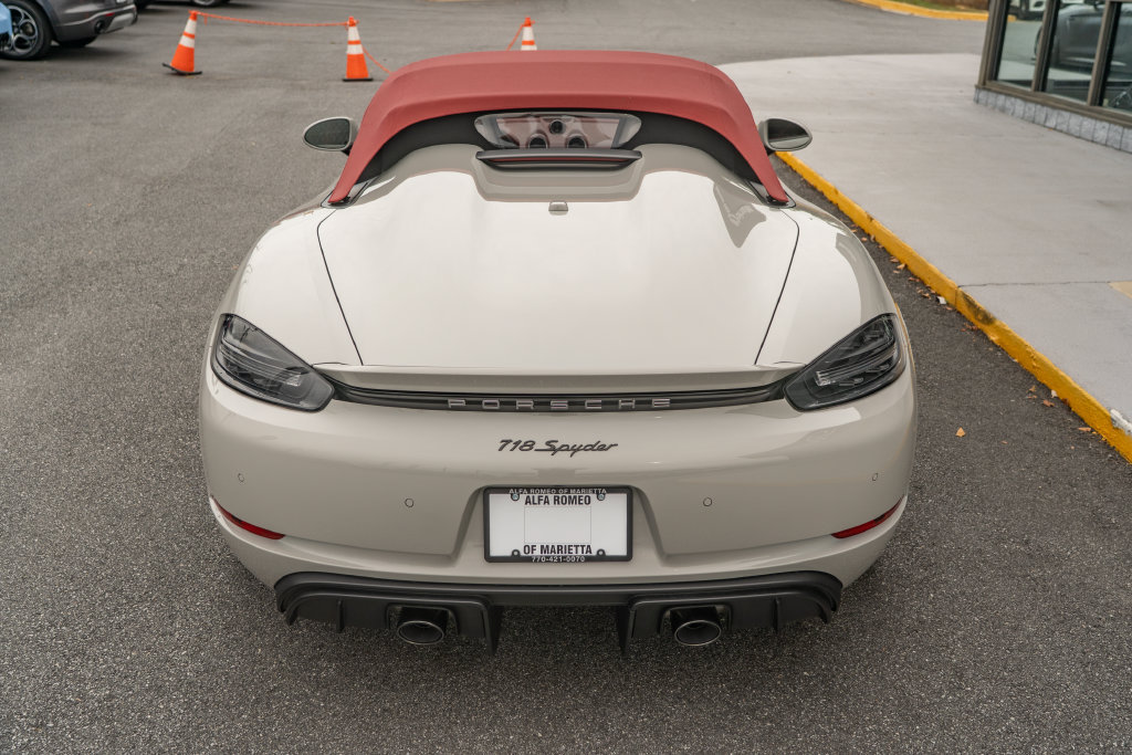 Used 2022 Porsche 718 Boxster Spyder RWD image 6