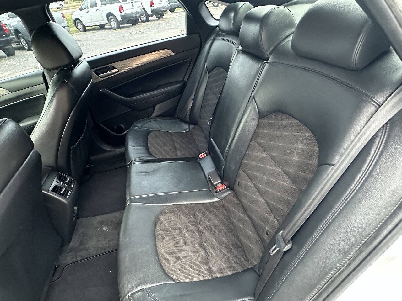 Used 2019 Hyundai Sonata Sport FWD image 11