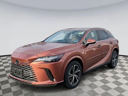 Used 2024 Lexus RX 350 Premium w/ Accessory Package (P2) image 5