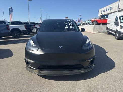 Used 2022 Tesla Model Y Performance image 2