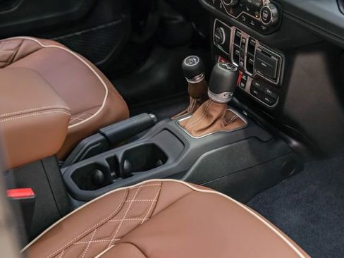 Used 2024 Jeep Wrangler Unlimited Rubicon 392 image 70